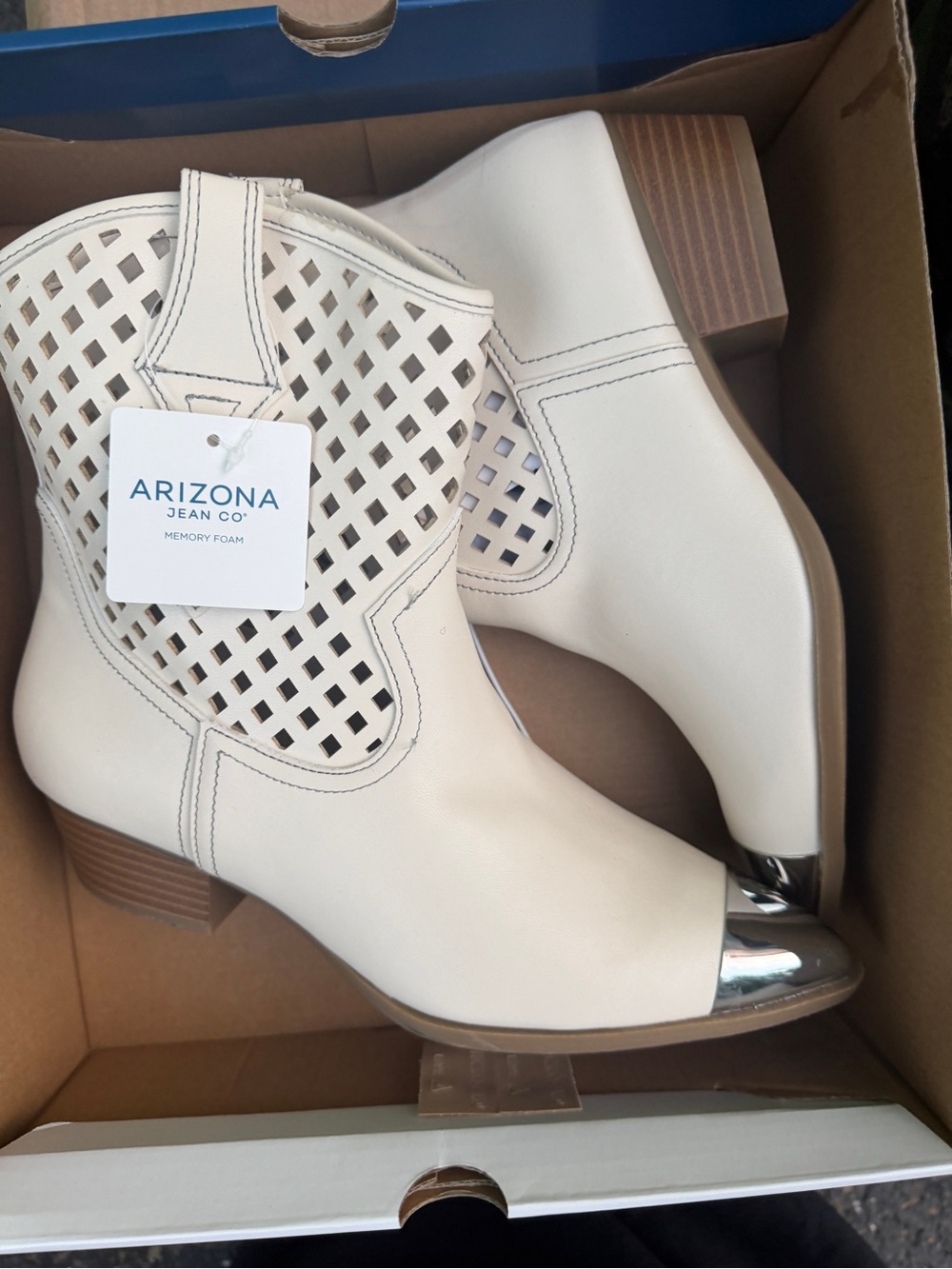 Arizona Jean Co. White Cutout Ankle Boots with Silver Cap Toe